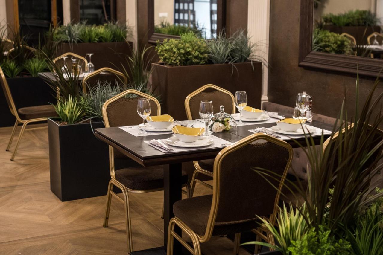 Hotel Grand Hedonist Pančevo 外观 照片