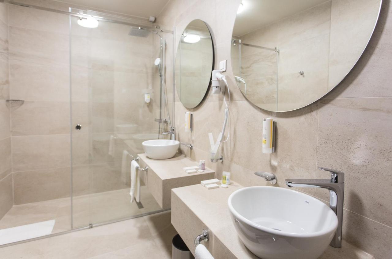 Hotel Grand Hedonist Pančevo 外观 照片