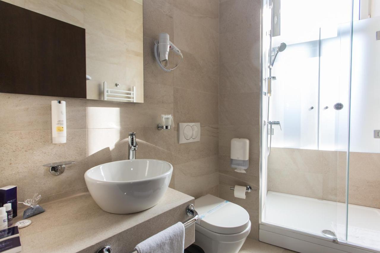 Hotel Grand Hedonist Pančevo 外观 照片