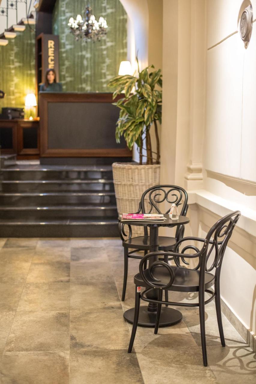 Hotel Grand Hedonist Pančevo 外观 照片