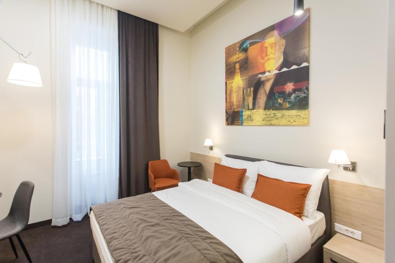 Hotel Grand Hedonist Pančevo 外观 照片